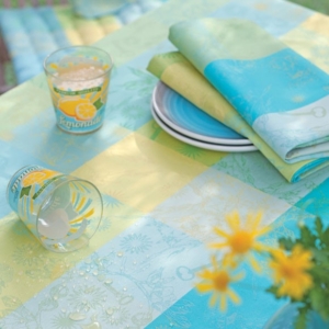 ガルニエ・ティエボーテーブルクロス　ミルアルセナルシス　撥水