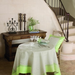 【テーブルクロス】ウジェニ　アマンド